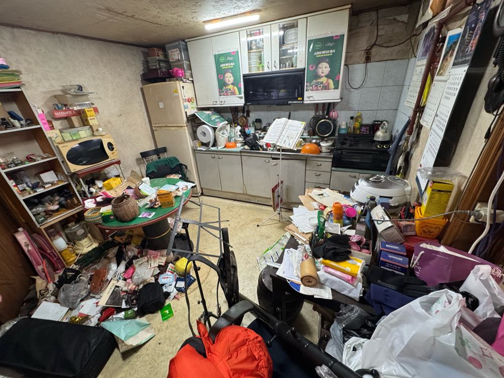 주방·창고 정리 작업 전 모습